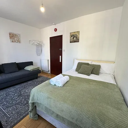 Kings Cross Private Rooms Londen Buitenkant foto