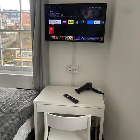 Kings Cross Private Rooms Londen Buitenkant foto