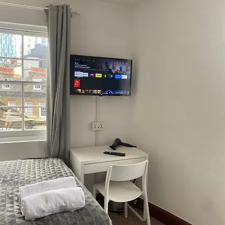 Kings Cross Private Rooms Londen Buitenkant foto
