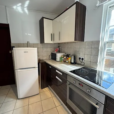 Kings Cross Private Rooms Londen Buitenkant foto